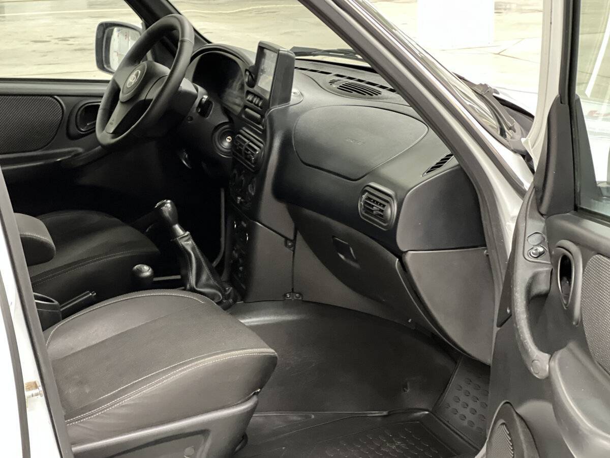 Лада (ВАЗ) Нива б/у, 2020, Механическая. Фото: #10