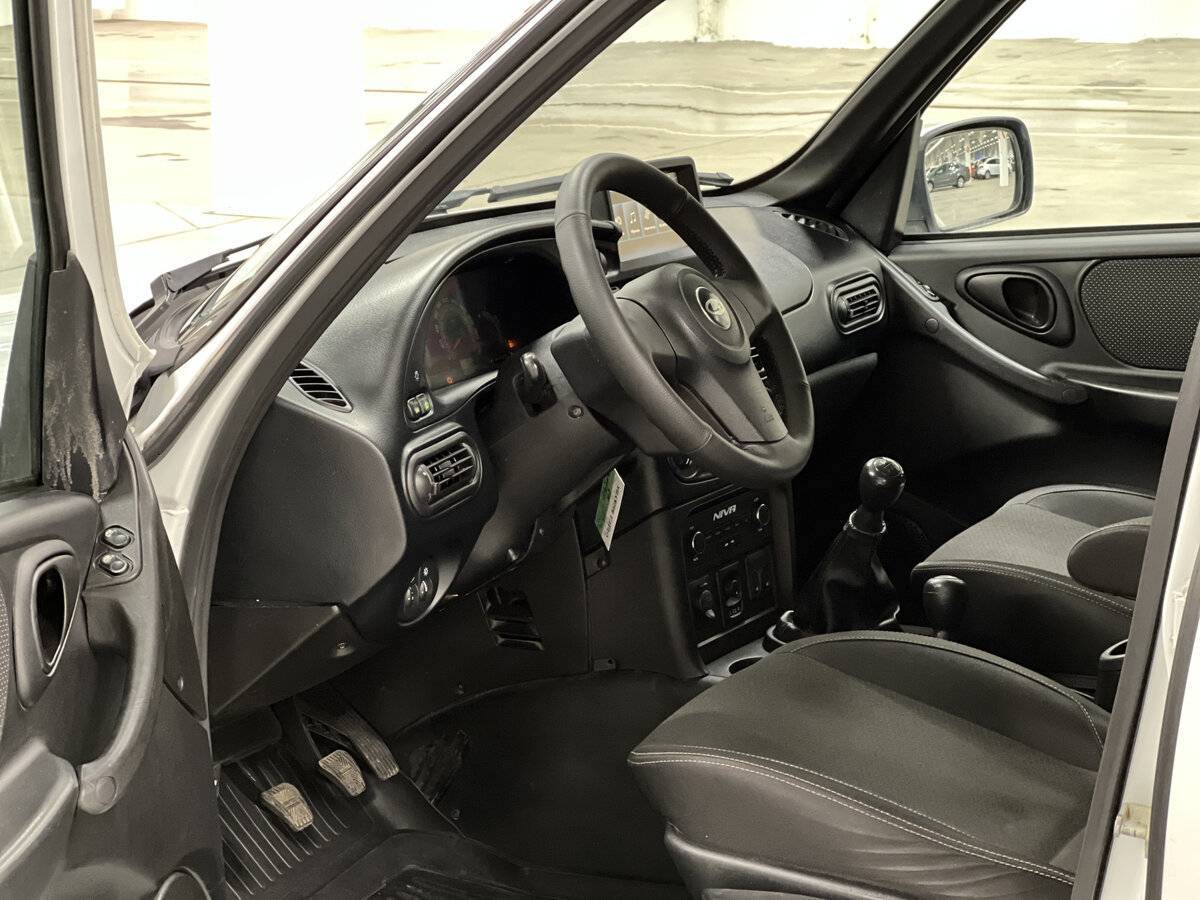 Лада (ВАЗ) Нива б/у, 2020, Механическая. Фото: #15