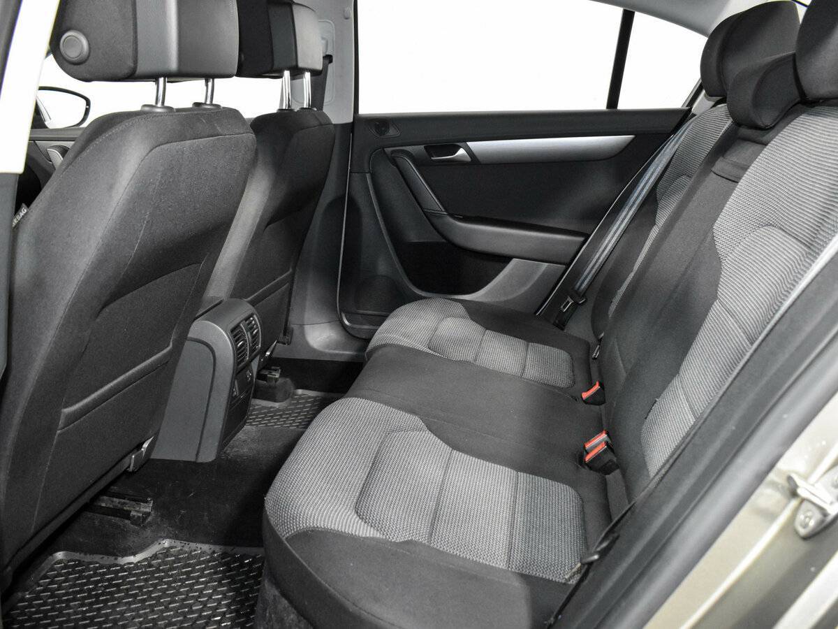 Фольксваген Пассат б/у, 2012, Роботизированная. Фото: #10