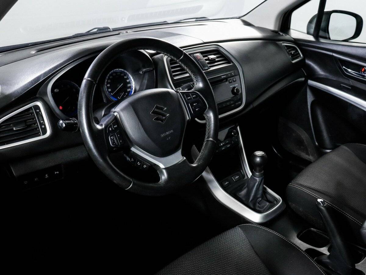 Сузуки С-Икс4 б/у, 2014, Механическая. Фото: #13