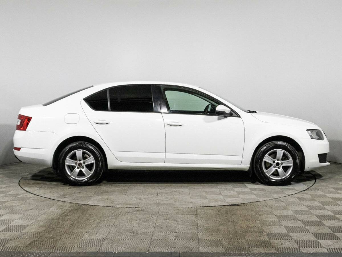 Шкода Октавия б/у, 2016, Автоматическая. Фото: #3