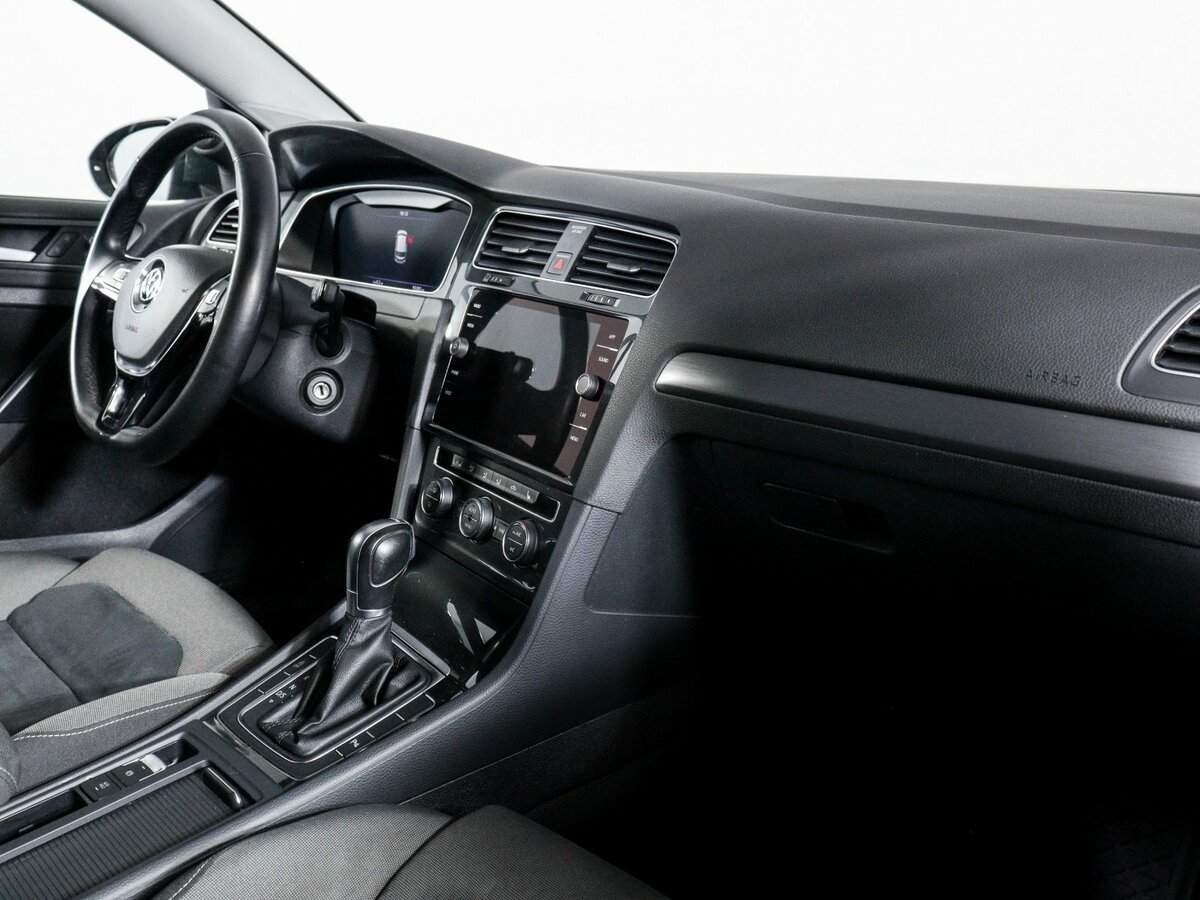 Фольксваген Гольф б/у, 2018, Роботизированная. Фото: #8