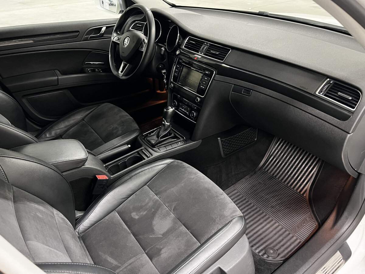 Шкода Суперб б/у, 2014, Роботизированная. Фото: #10