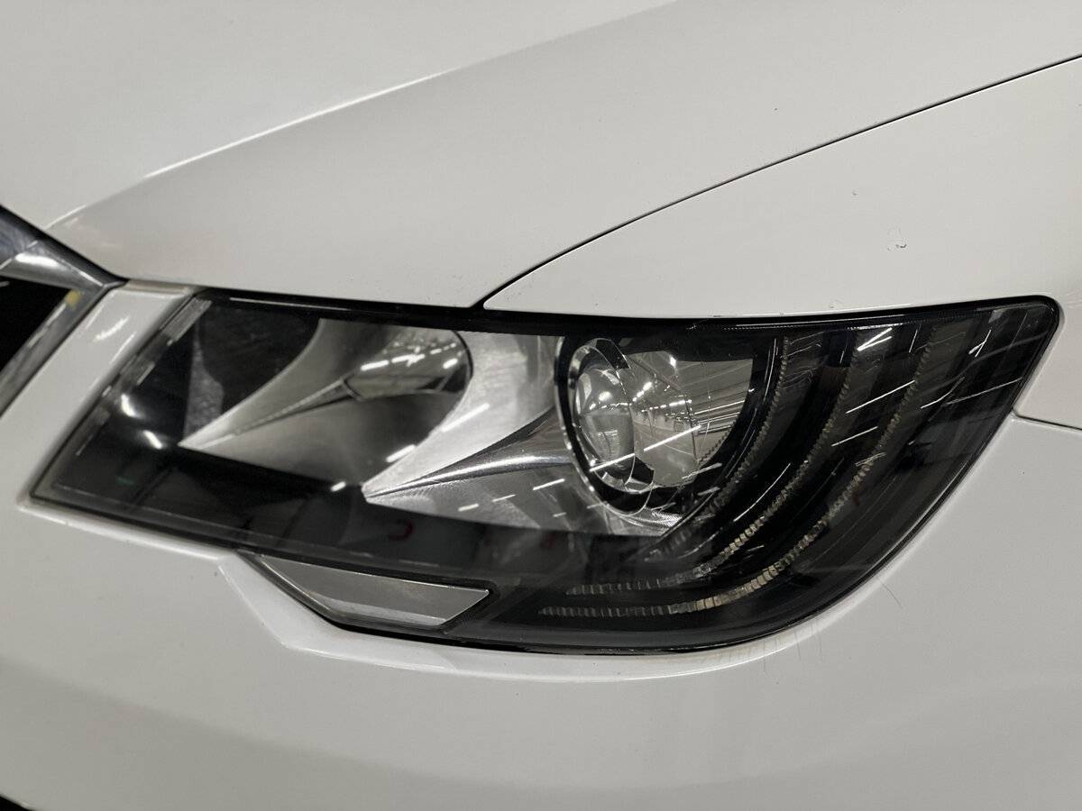 Шкода Суперб б/у, 2014, Роботизированная. Фото: #16