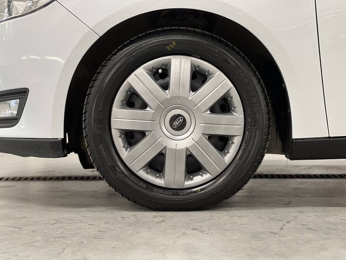 Форд Фокус б/у, 2017, Роботизированная. Фото: #17