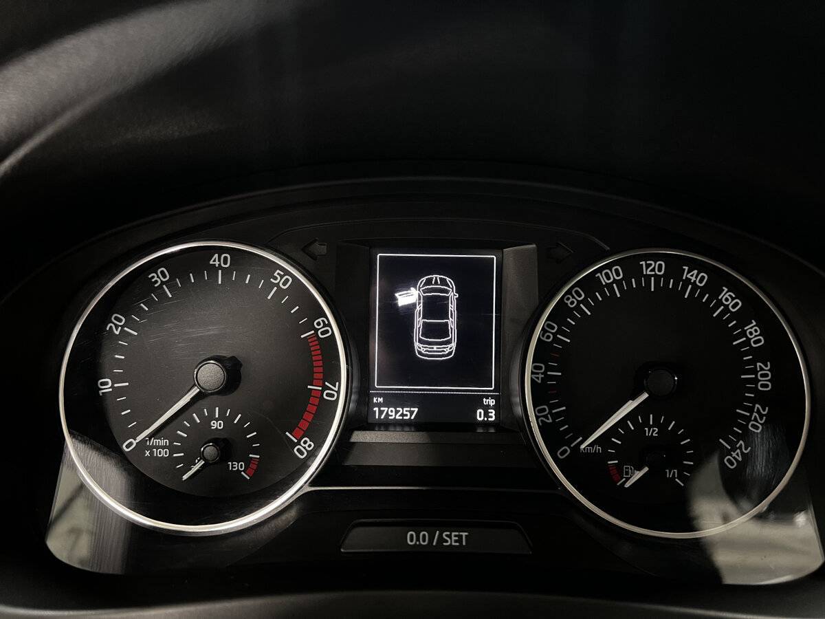 Шкода Рапид б/у, 2016, Автоматическая. Фото: #12