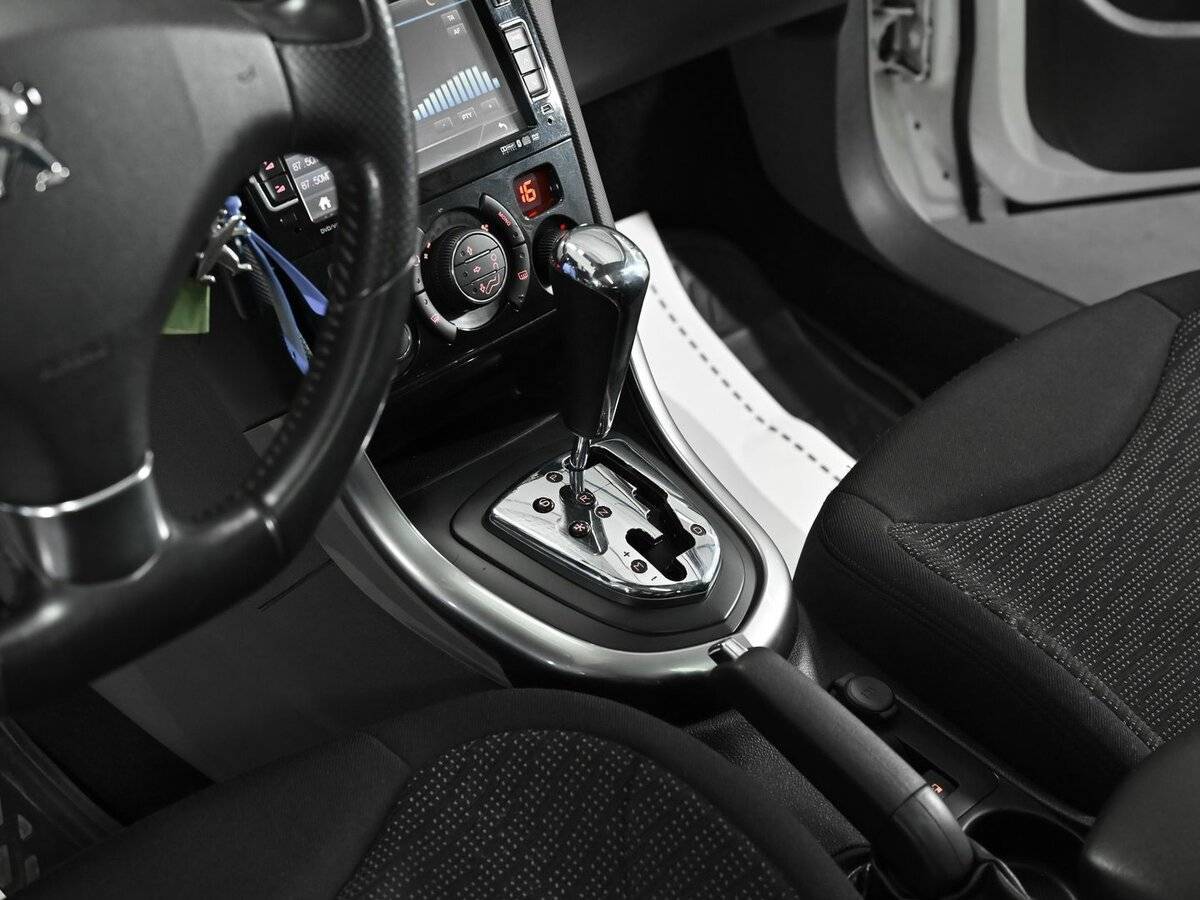 Пежо 308 б/у, 2012, Автоматическая. Фото: #10