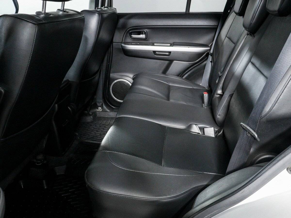 Сузуки Гранд Витара б/у, 2013, Автоматическая. Фото: #6