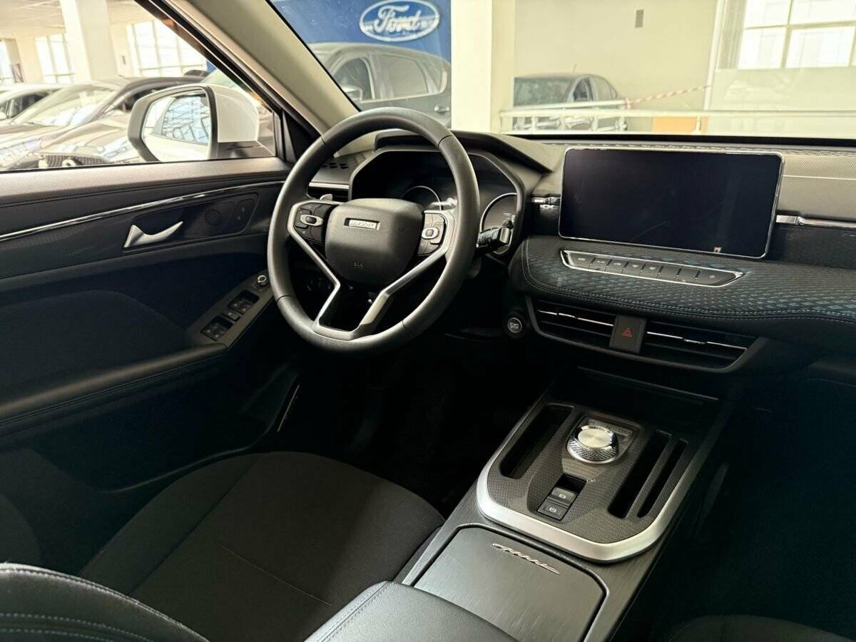 Хавал Джолион б/у, 2022, Роботизированная. Фото: #16