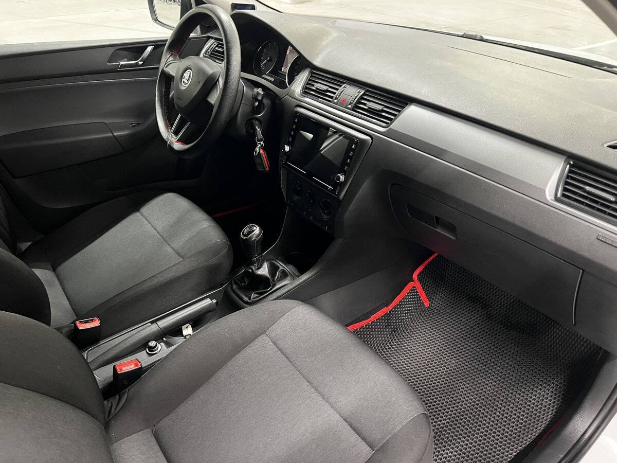 Шкода Рапид б/у, 2016, Механическая. Фото: #10