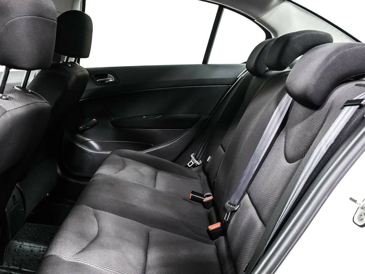 Пежо 408 б/у, 2012, Автоматическая. Фото: #12