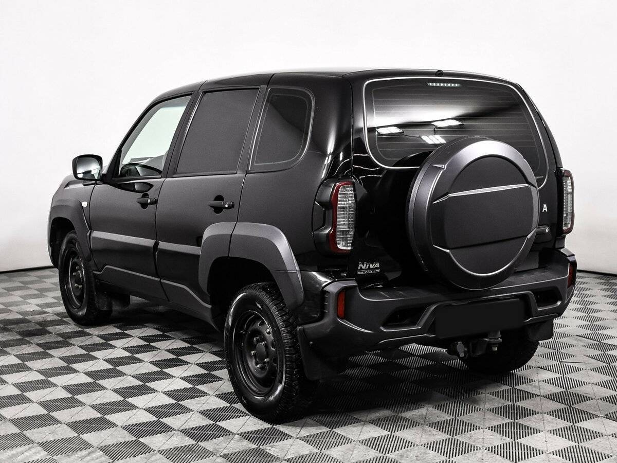 Лада (ВАЗ) Нива б/у, 2021, Механическая. Фото: #6