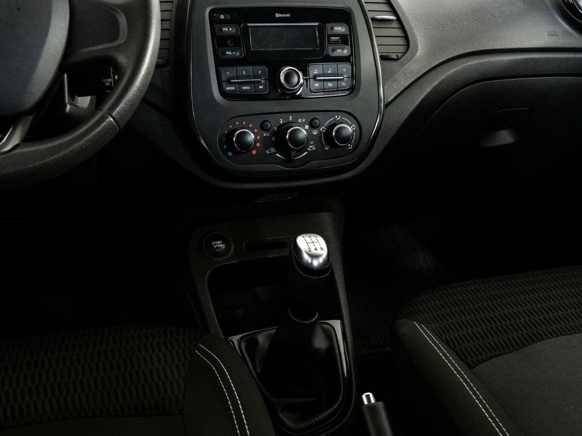 Рено Каптюр б/у, 2018, Механическая. Фото: #11