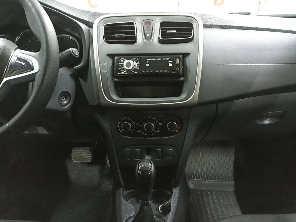 Рено Логан б/у, 2020, Автоматическая. Фото: #14