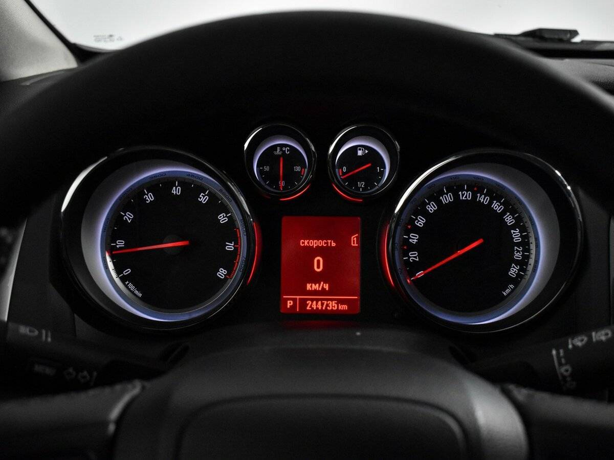 Опель Астра б/у, 2013, Автоматическая. Фото: #17