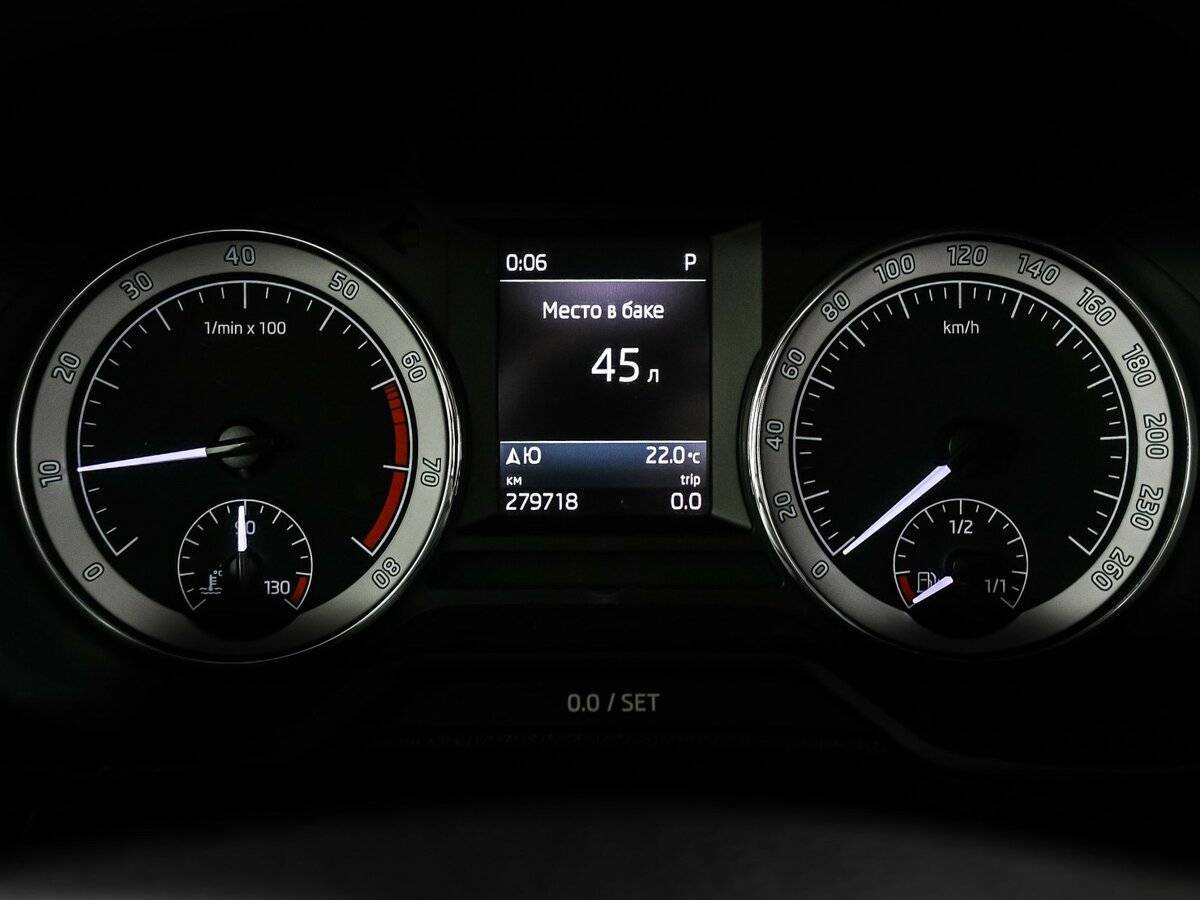 Шкода Октавия б/у, 2014, Роботизированная. Фото: #9