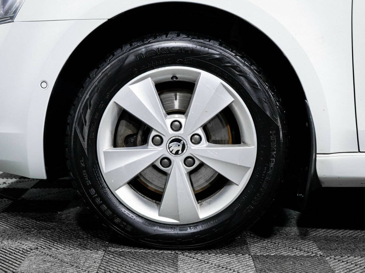 Шкода Октавия б/у, 2016, Роботизированная. Фото: #14