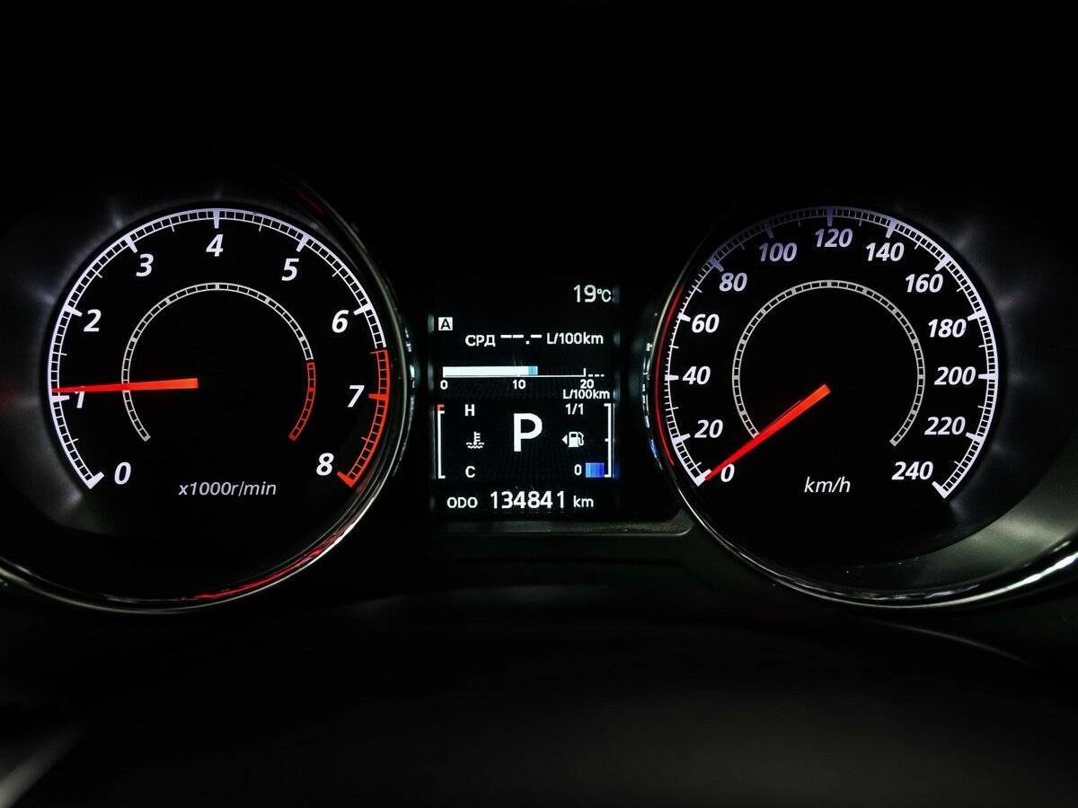 Митсубиши АС-Икс б/у, 2014, Вариатор. Фото: #9