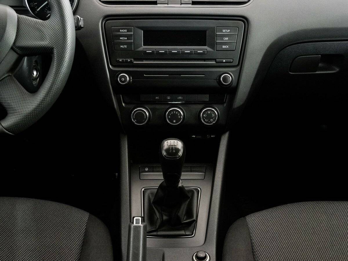 Шкода Октавия б/у, 2013, Механическая. Фото: #11