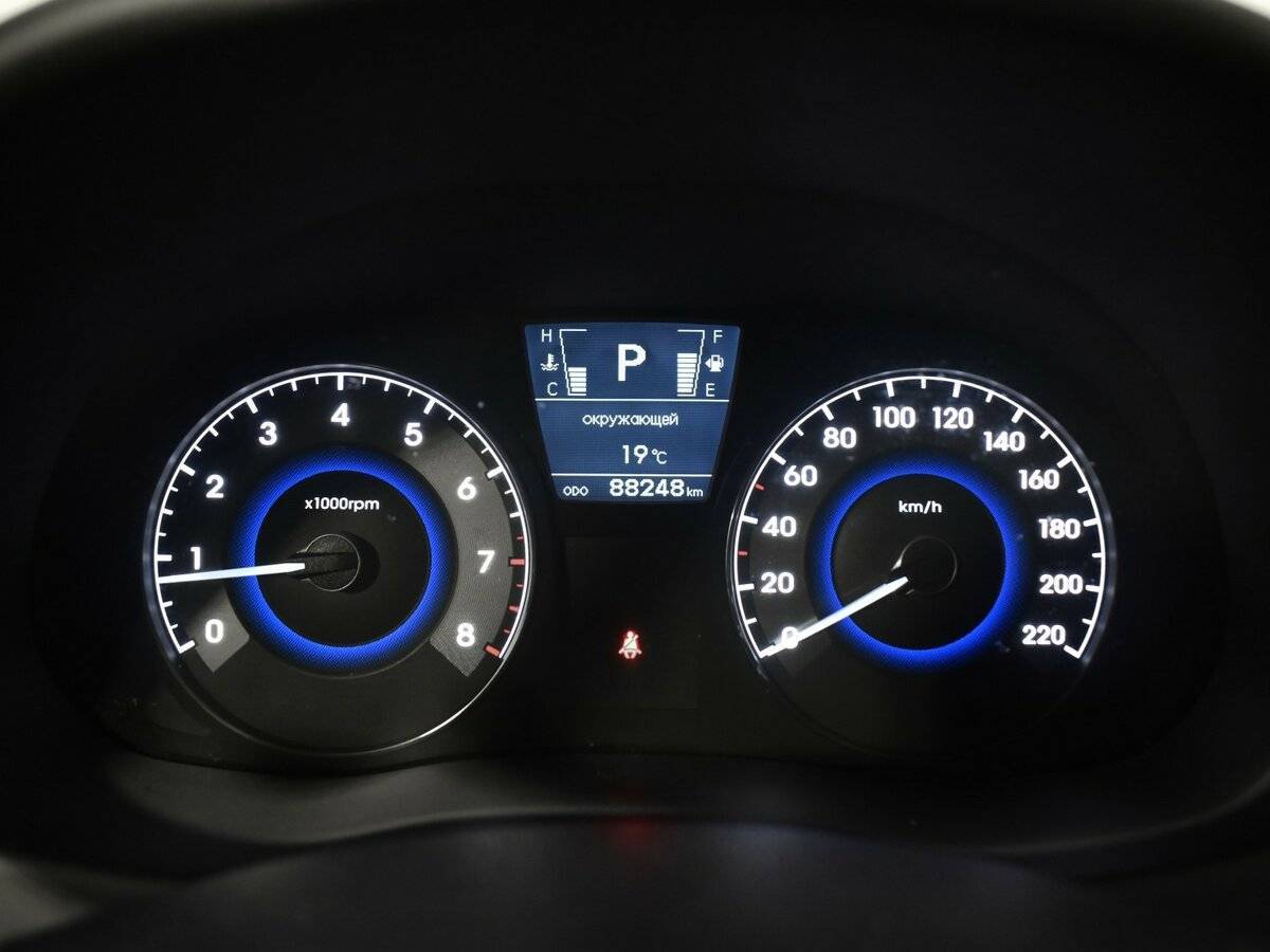 Хендай Солярис б/у, 2012, Автоматическая. Фото: #11