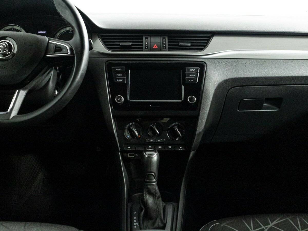 Шкода Рапид б/у, 2018, Автоматическая. Фото: #13