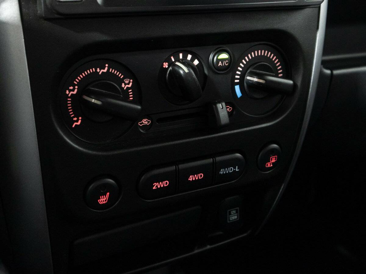 Сузуки Джимни б/у, 2012, Автоматическая. Фото: #16