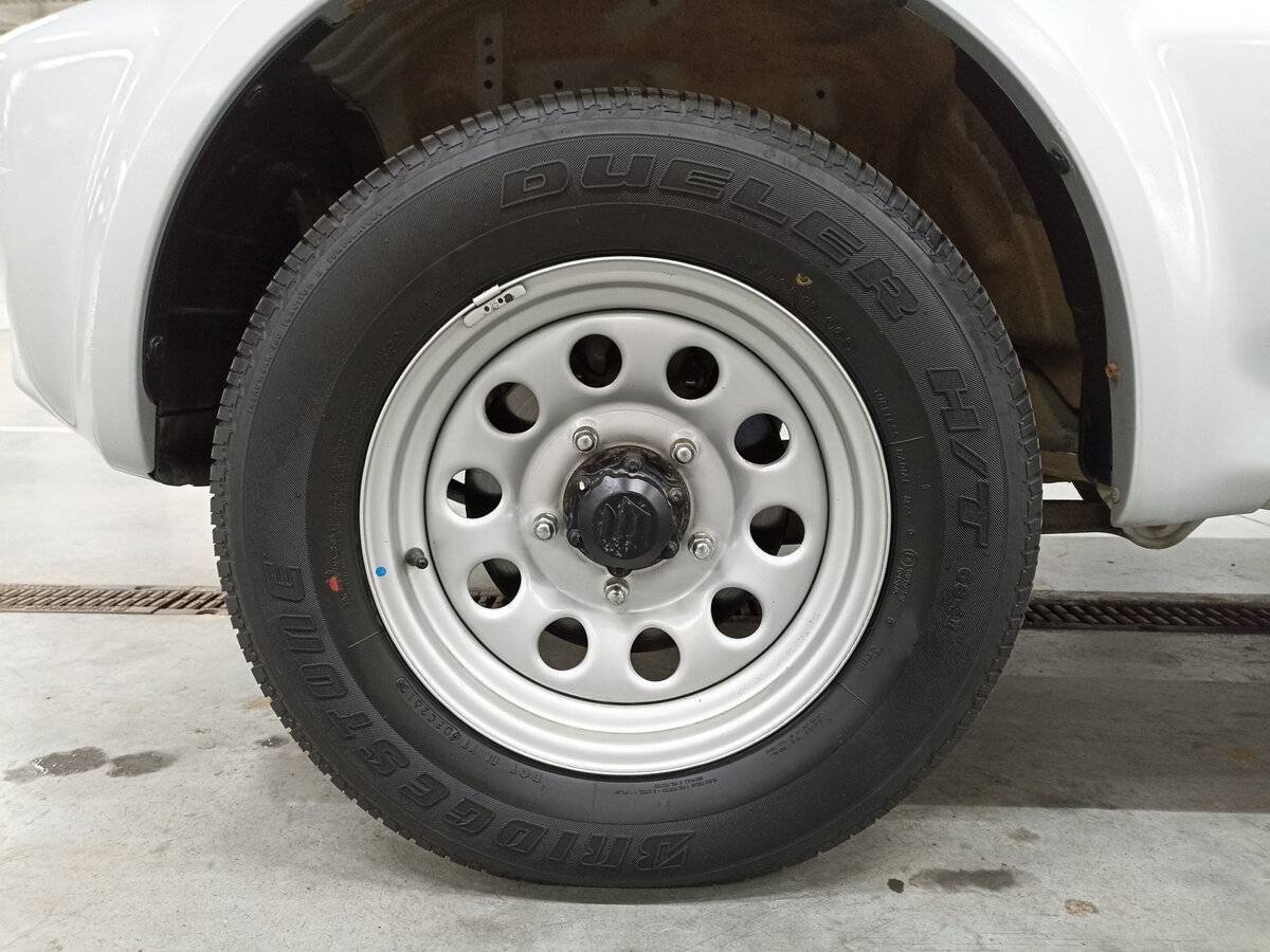 Сузуки Джимни б/у, 2013, Механическая. Фото: #17