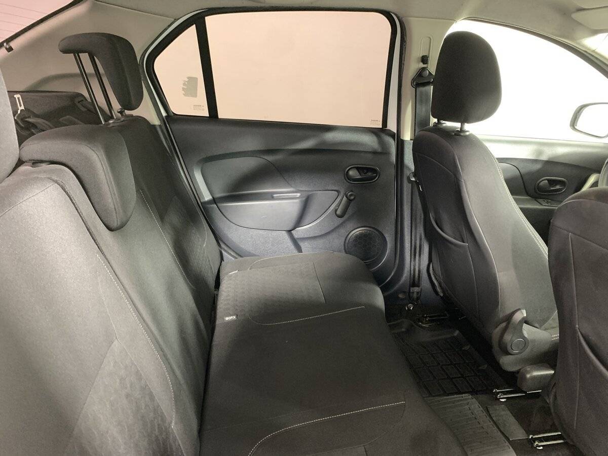 Рено Логан б/у, 2017, Автоматическая. Фото: #16