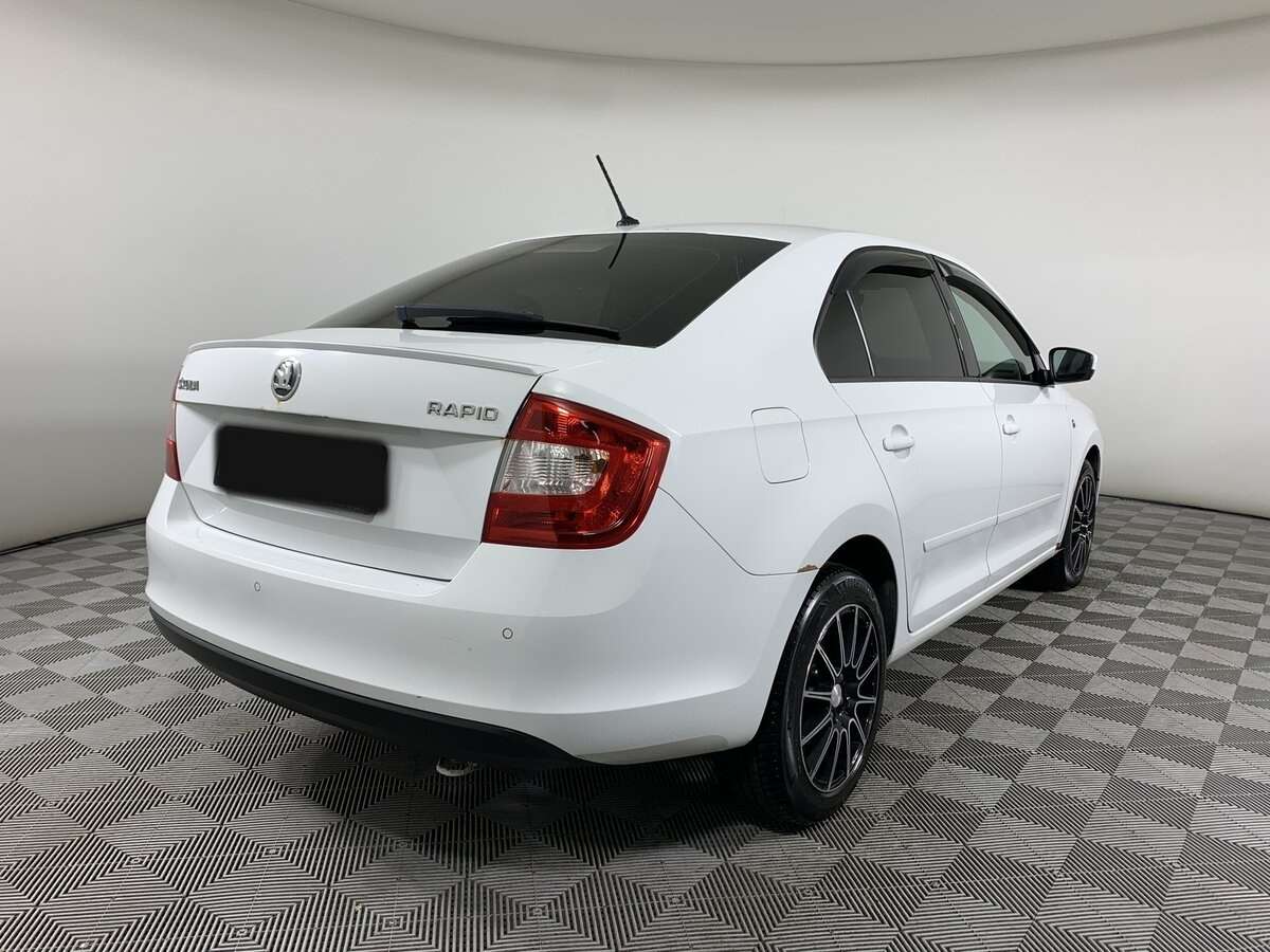 Шкода Рапид б/у, 2016, Роботизированная. Фото: #4