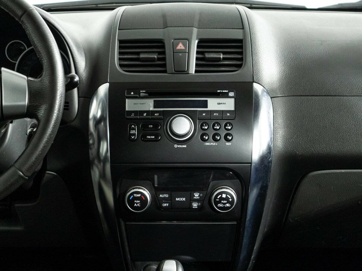 Сузуки С-Икс4 б/у, 2013, Автоматическая. Фото: #9