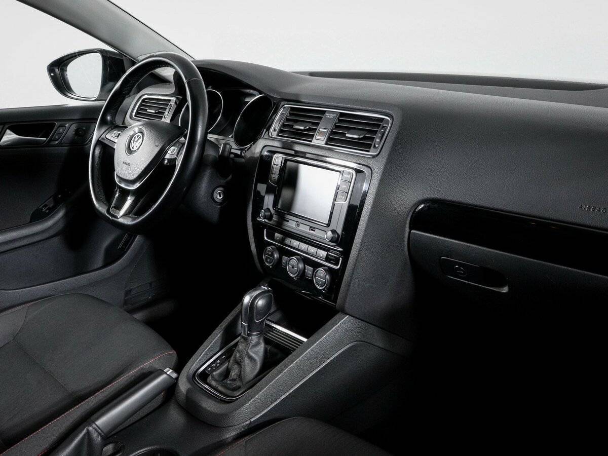 Фольксваген Джетта б/у, 2017, Роботизированная. Фото: #8