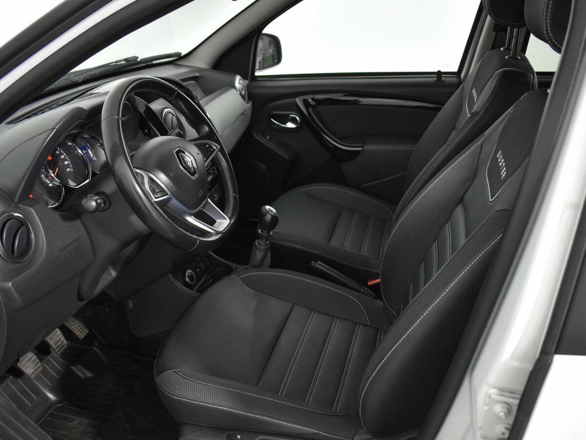 Рено Дастер б/у, 2019, Механическая. Фото: #8