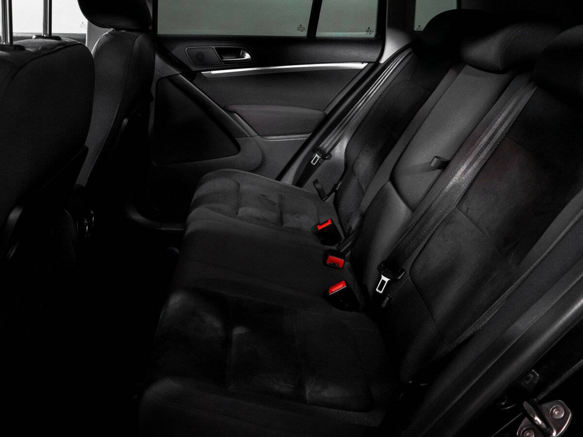 Фольксваген Тигуан б/у, 2015, Автоматическая. Фото: #9