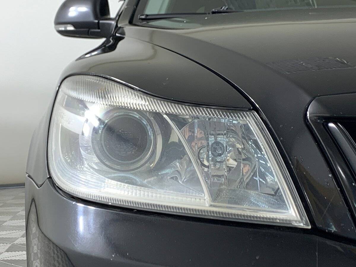 Шкода Октавия б/у, 2012, Автоматическая. Фото: #8