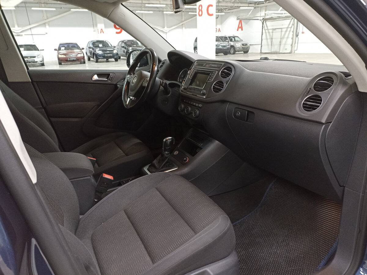 Фольксваген Тигуан б/у, 2016, Автоматическая. Фото: #10