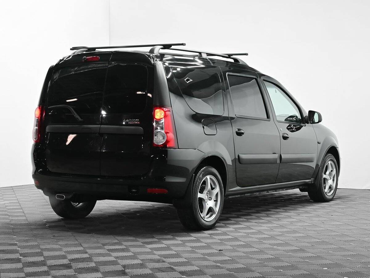 Лада (ВАЗ) Ларгус б/у, 2015, Механическая. Фото: #3