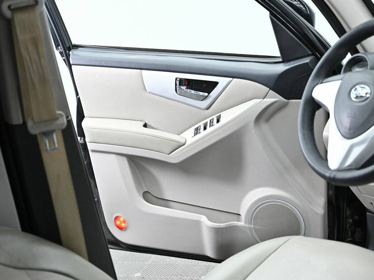 Лифан Икс60 б/у, 2013, Механическая. Фото: #5