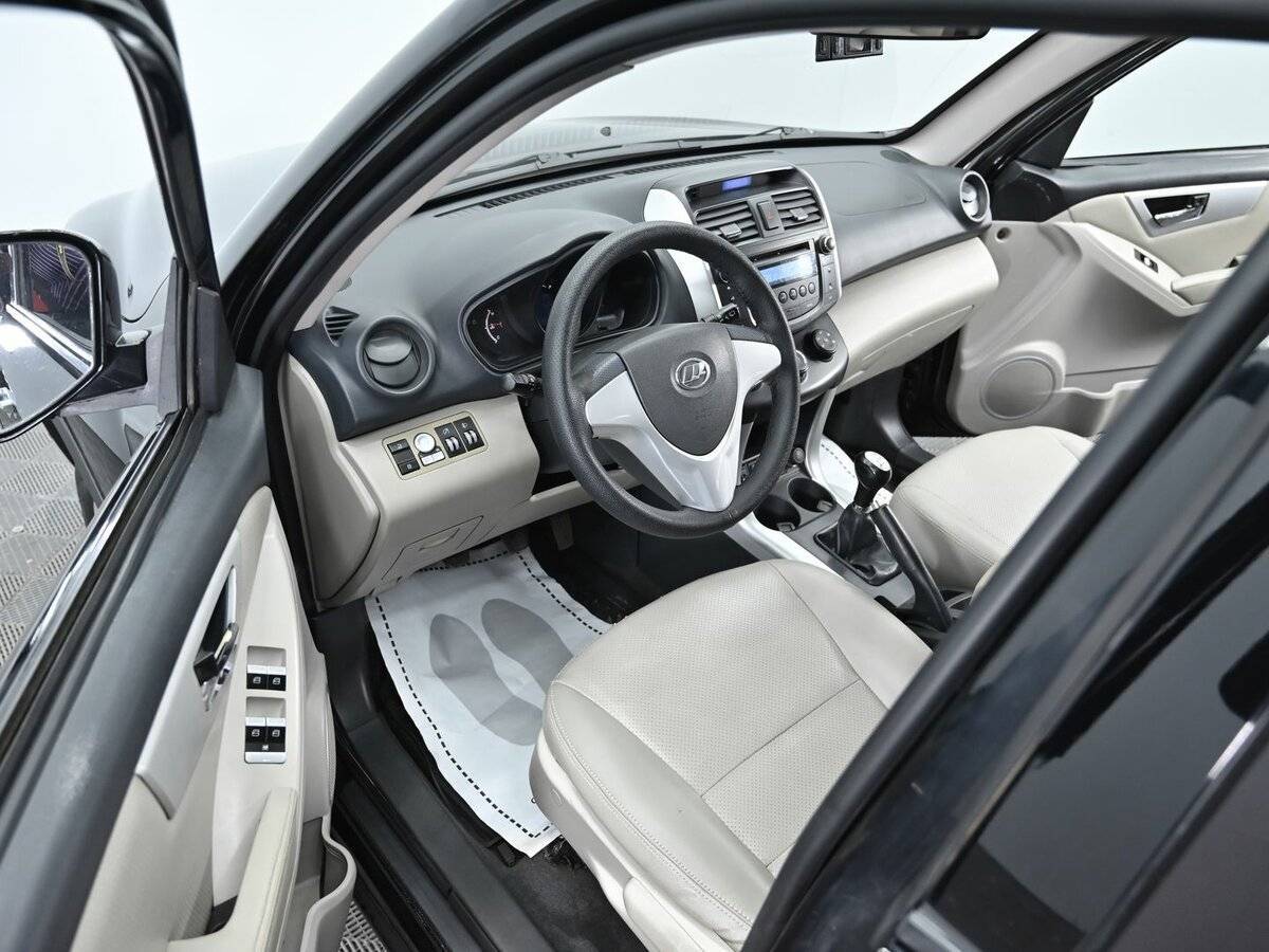 Лифан Икс60 б/у, 2013, Механическая. Фото: #8