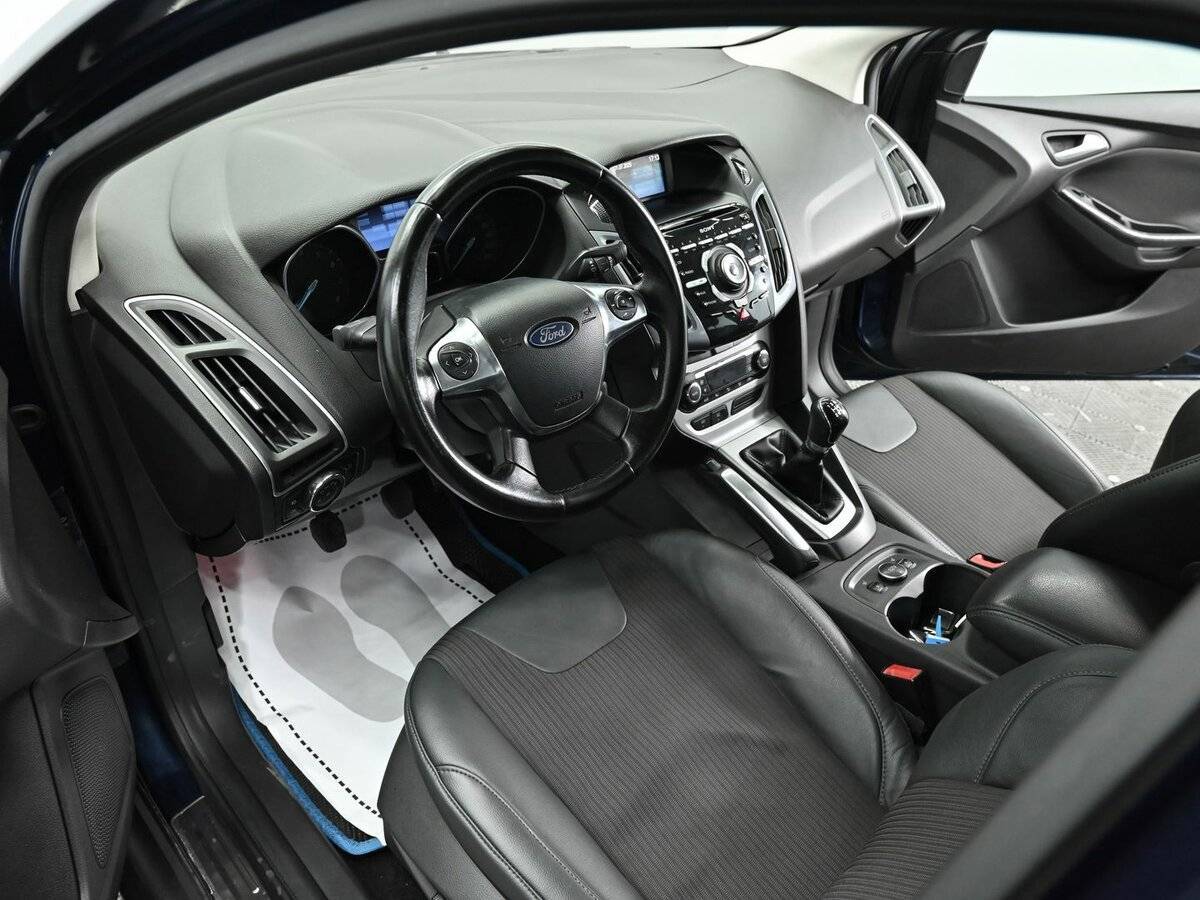 Форд Фокус б/у, 2012, Механическая. Фото: #6