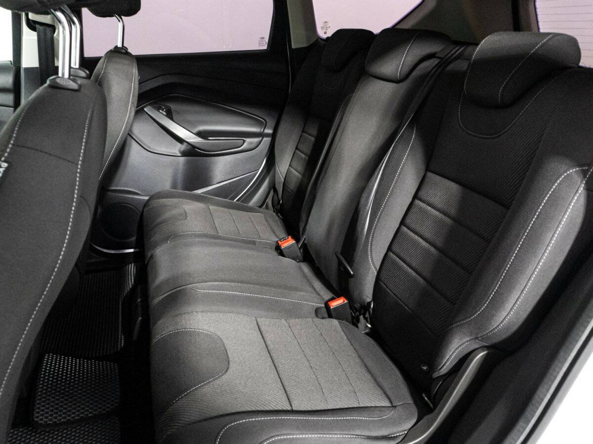 Форд Куга б/у, 2016, Автоматическая. Фото: #9