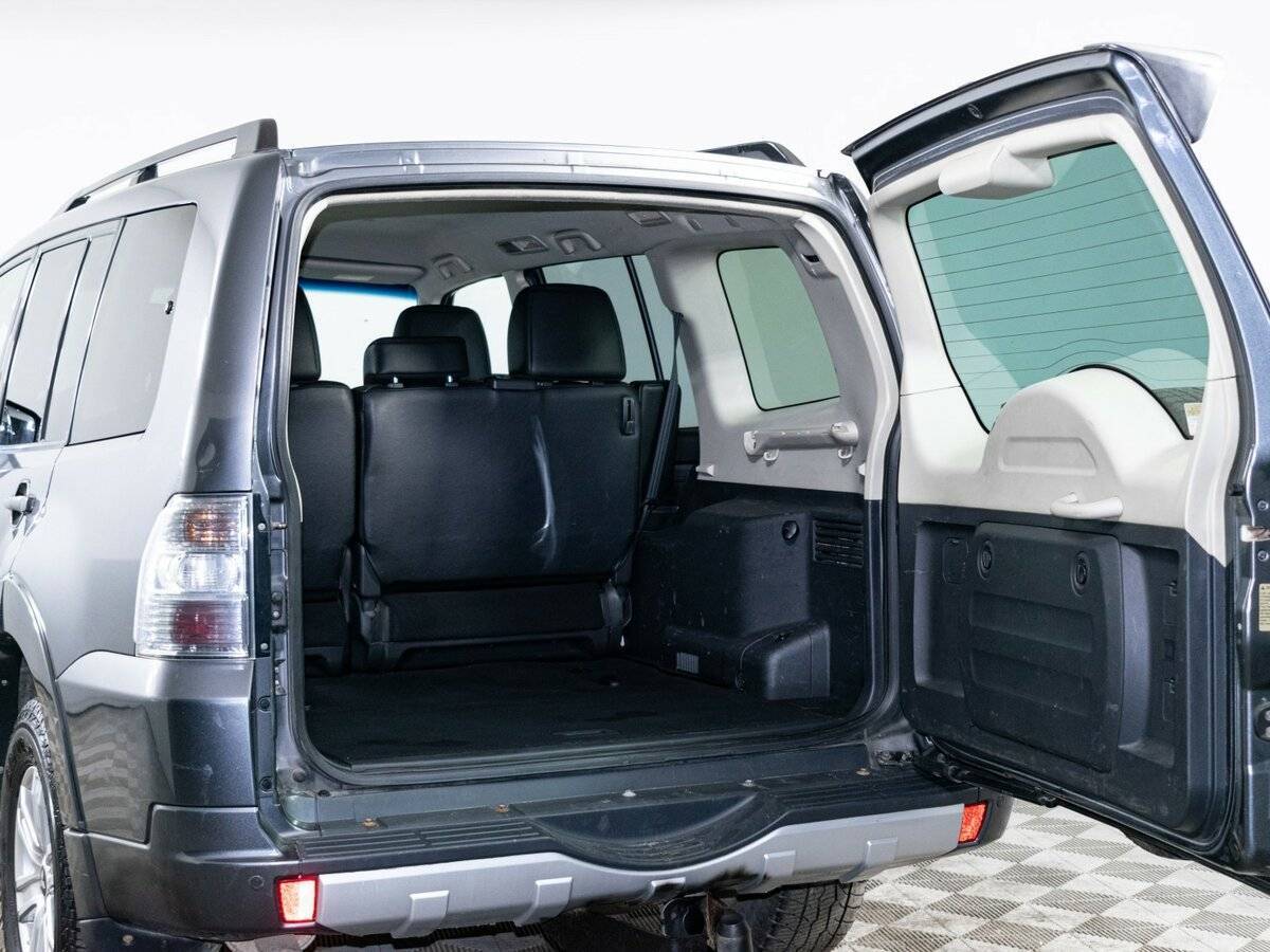 Митсубиши Паджеро б/у, 2013, Автоматическая. Фото: #8