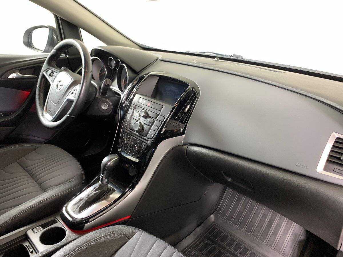 Опель Астра б/у, 2014, Автоматическая. Фото: #12