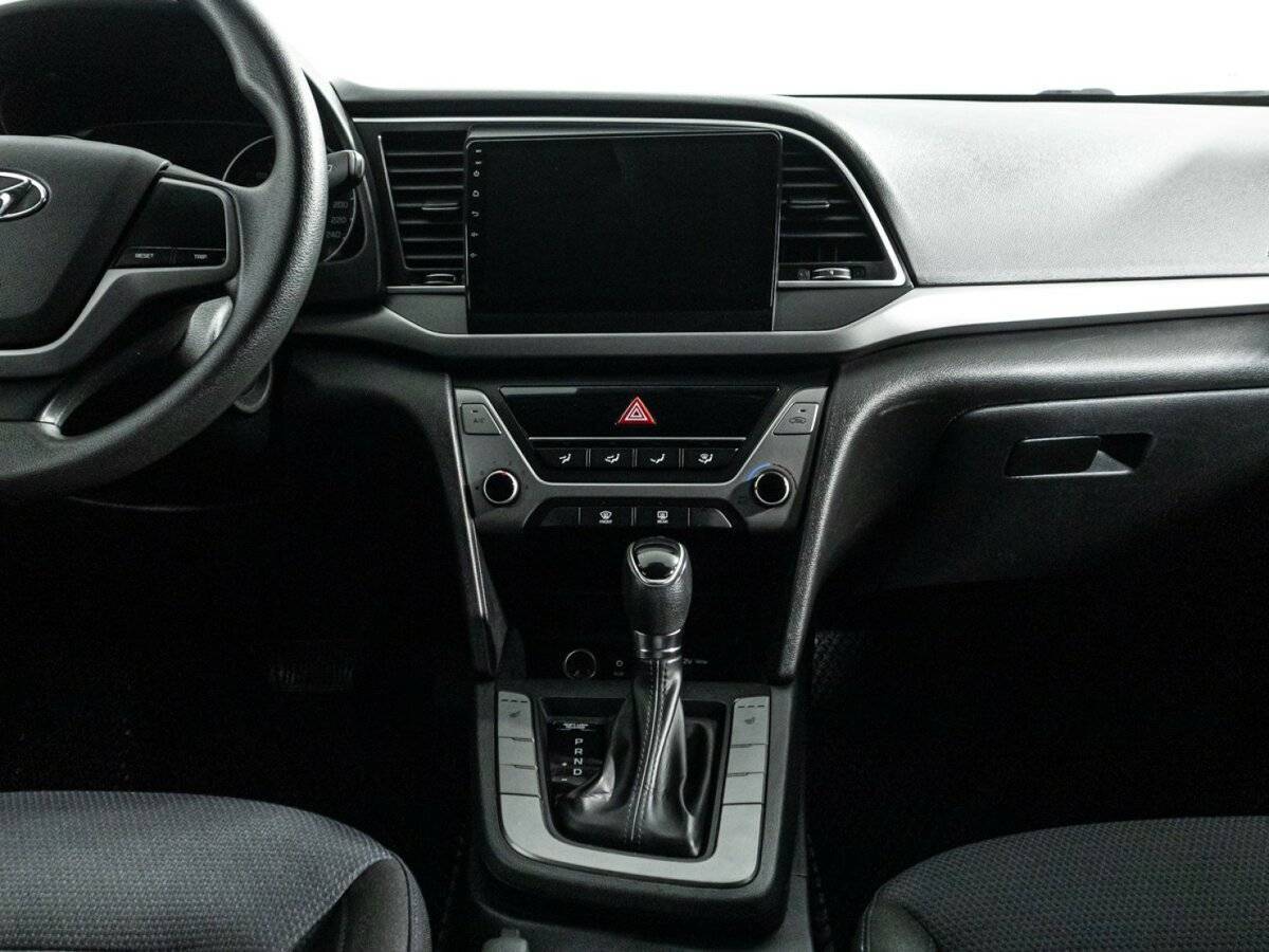 Хендай Елантра б/у, 2016, Автоматическая. Фото: #13