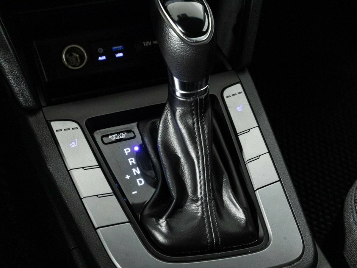 Хендай Елантра б/у, 2016, Автоматическая. Фото: #16