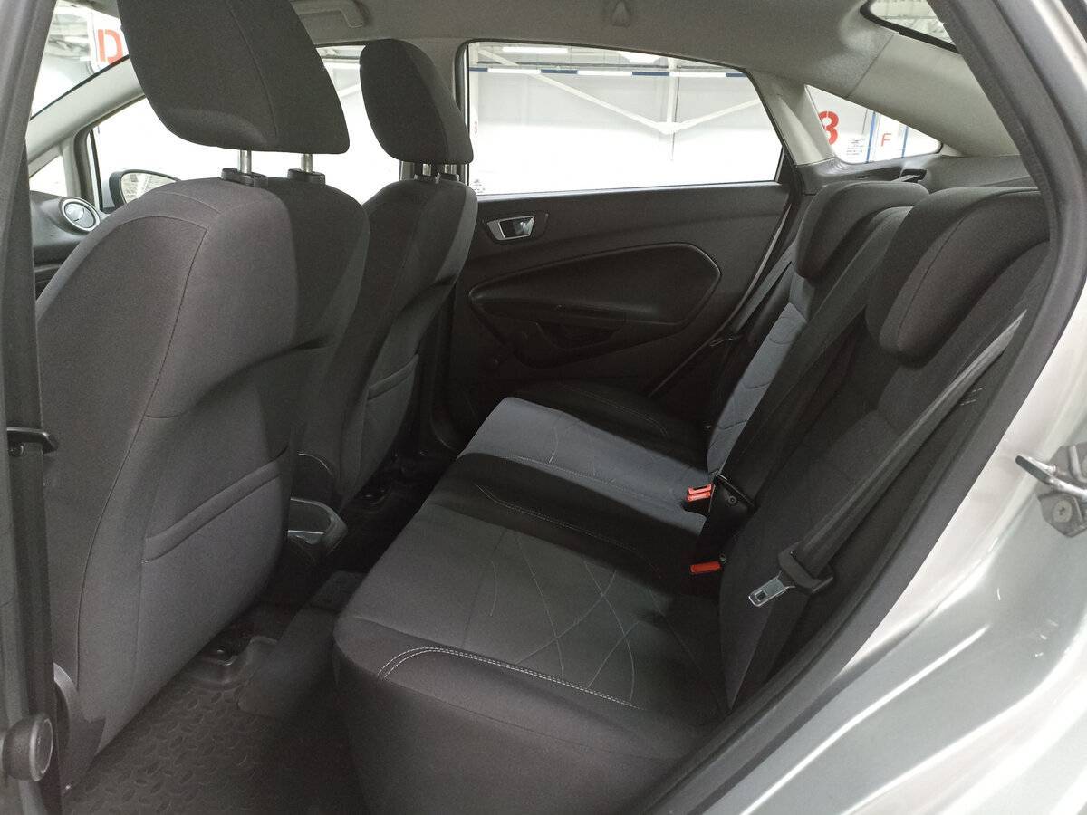 Форд Фиеста б/у, 2015, Роботизированная. Фото: #10