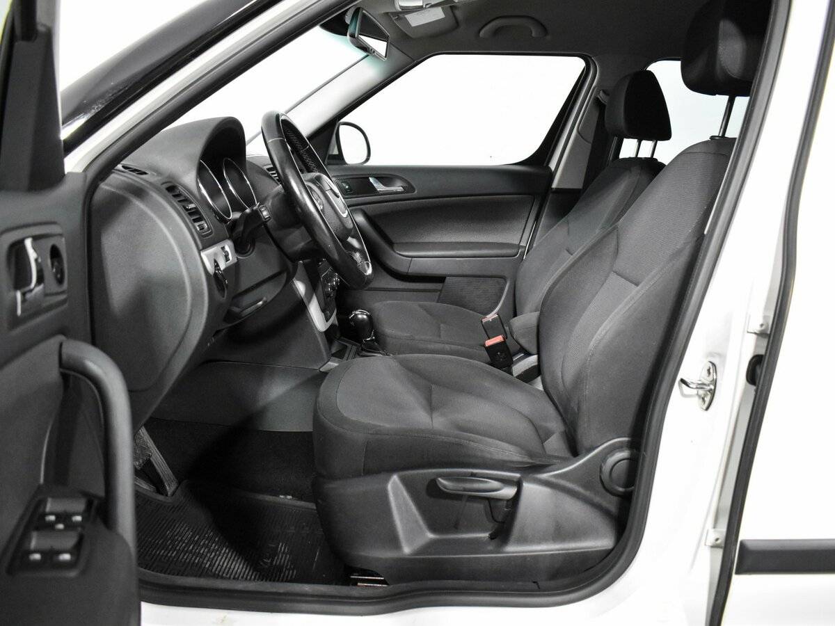 Шкода Йети б/у, 2013, Роботизированная. Фото: #9