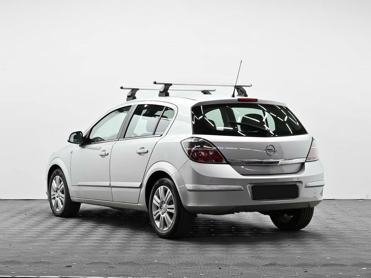 Опель Астра б/у, 2012, Автоматическая. Фото: #2