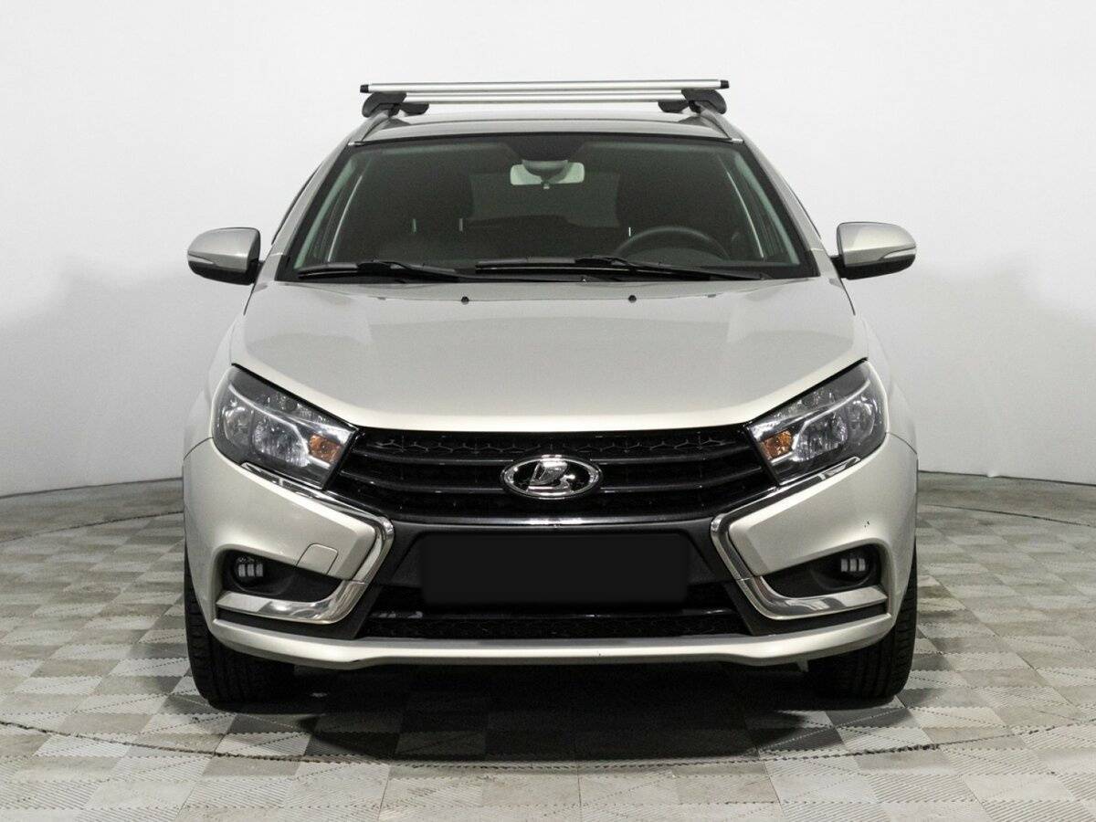 Лада (ВАЗ) Веста б/у, 2019, Механическая. Фото: #1