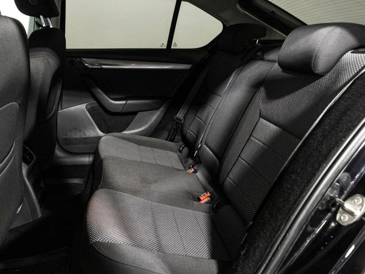 Шкода Октавия б/у, 2016, Роботизированная. Фото: #9