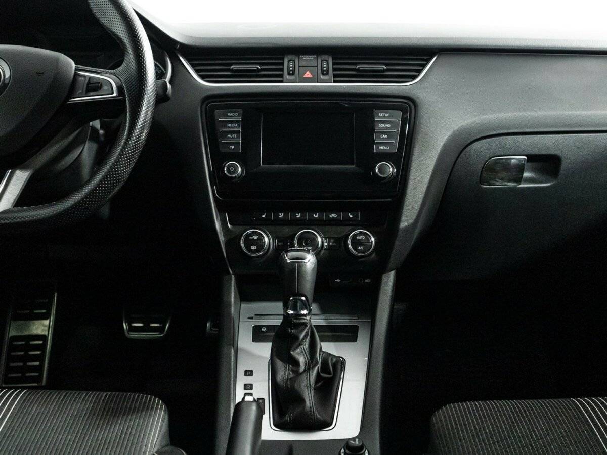 Шкода Октавия б/у, 2013, Роботизированная. Фото: #13